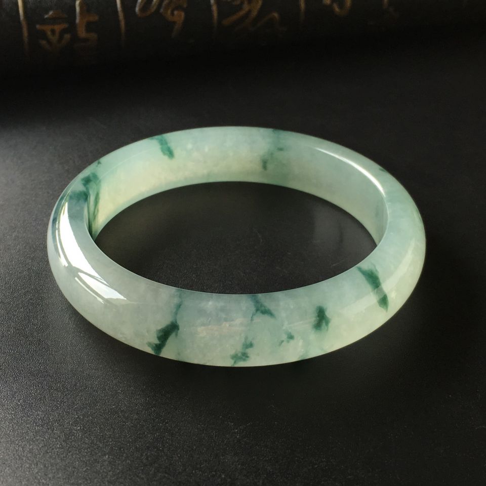 (超值推荐)冰种飘花手镯(56.6mm)