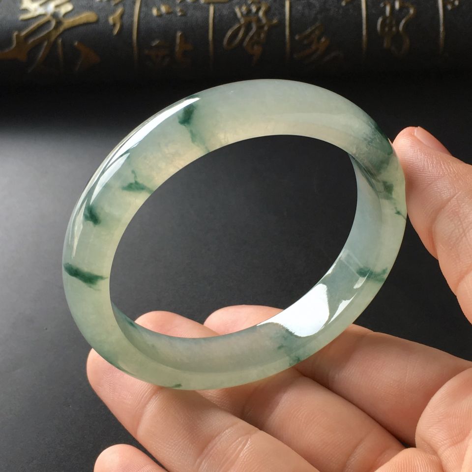 (超值推荐)冰种飘花手镯(56.6mm)