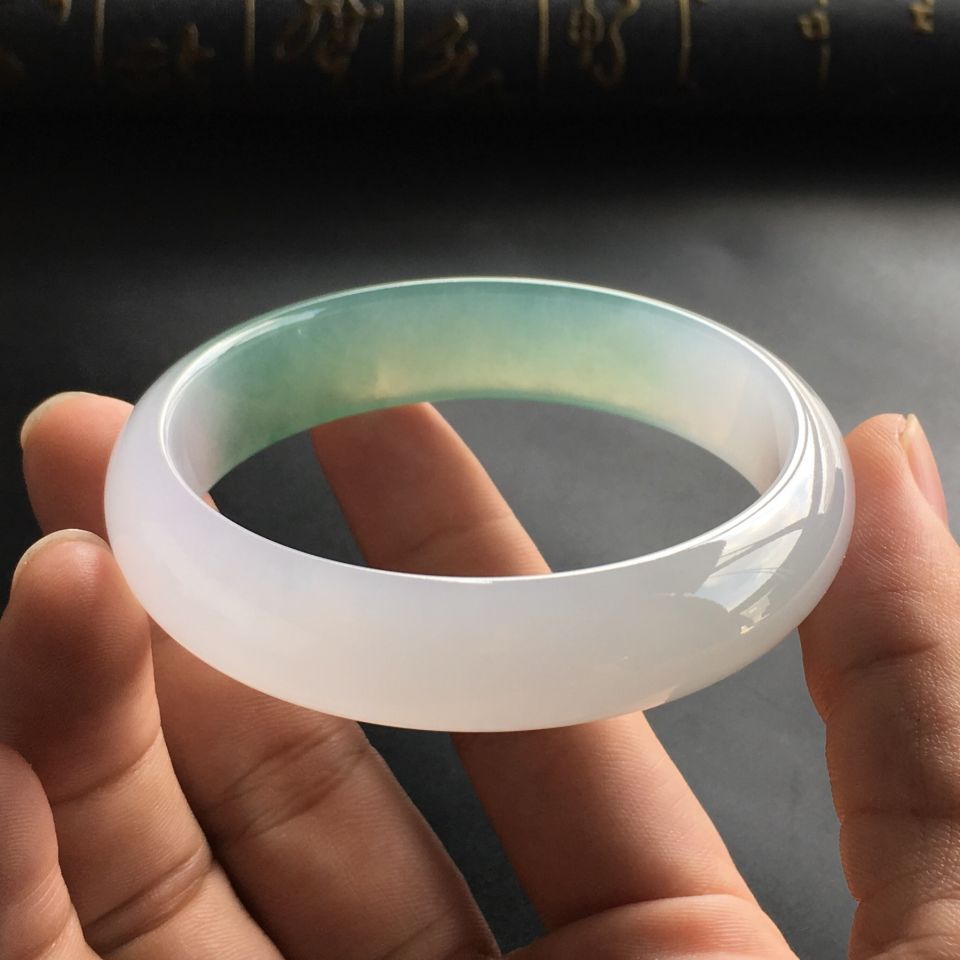 (超值推荐)冰种晴水手镯(58.6mm)