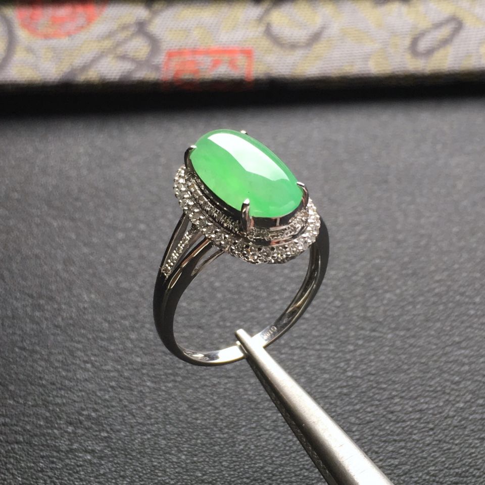 (超值推荐)冰种绿晴水镶白金钻石戒指