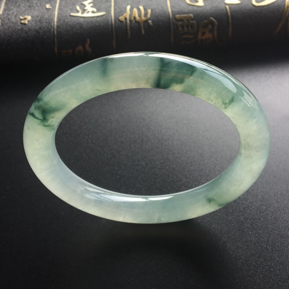 (超值推荐)冰种飘花圆条手镯(56.5mm)