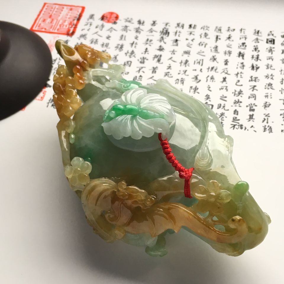 （超值推荐）糯冰种三彩茶壶摆件