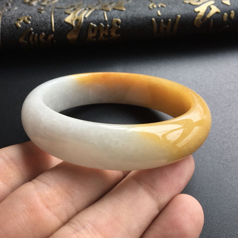 (超值推荐)糯冰种黄翡手镯(53.5mm)