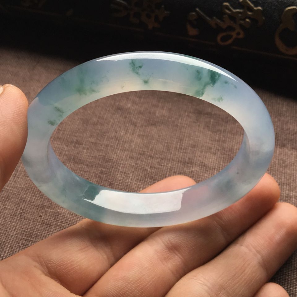 （超值推荐）冰种紫罗兰飘花贵妃镯（56mm-48mm）