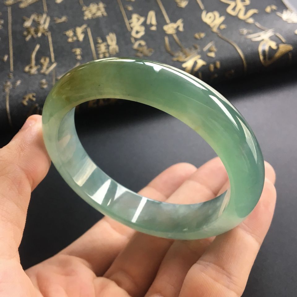 (超值推荐)冰种晴水褐黄翡手镯(57mm)