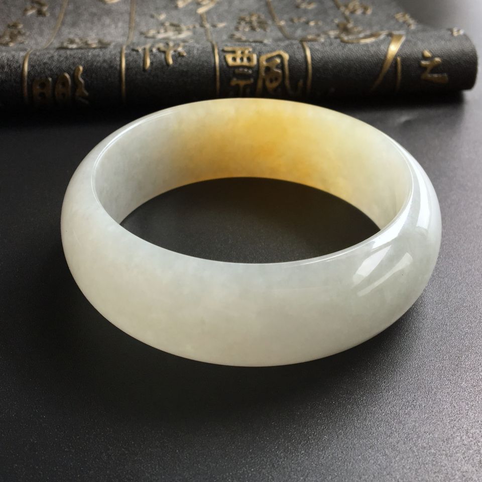 (超值推荐)糯冰种黄翡手镯(59.5mm)