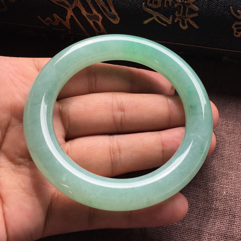 糯冰种绿晴水圆条手镯（58mm）