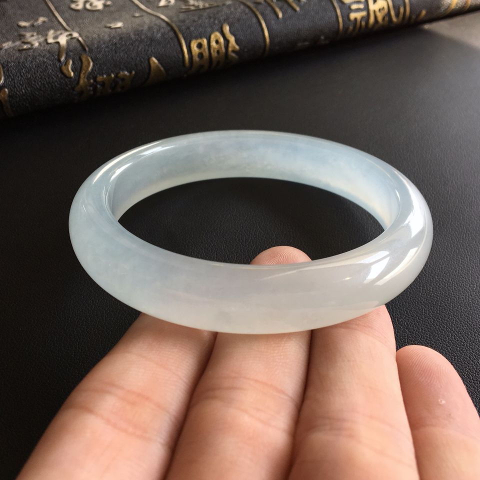 冰种晴水手镯(58.5mm)