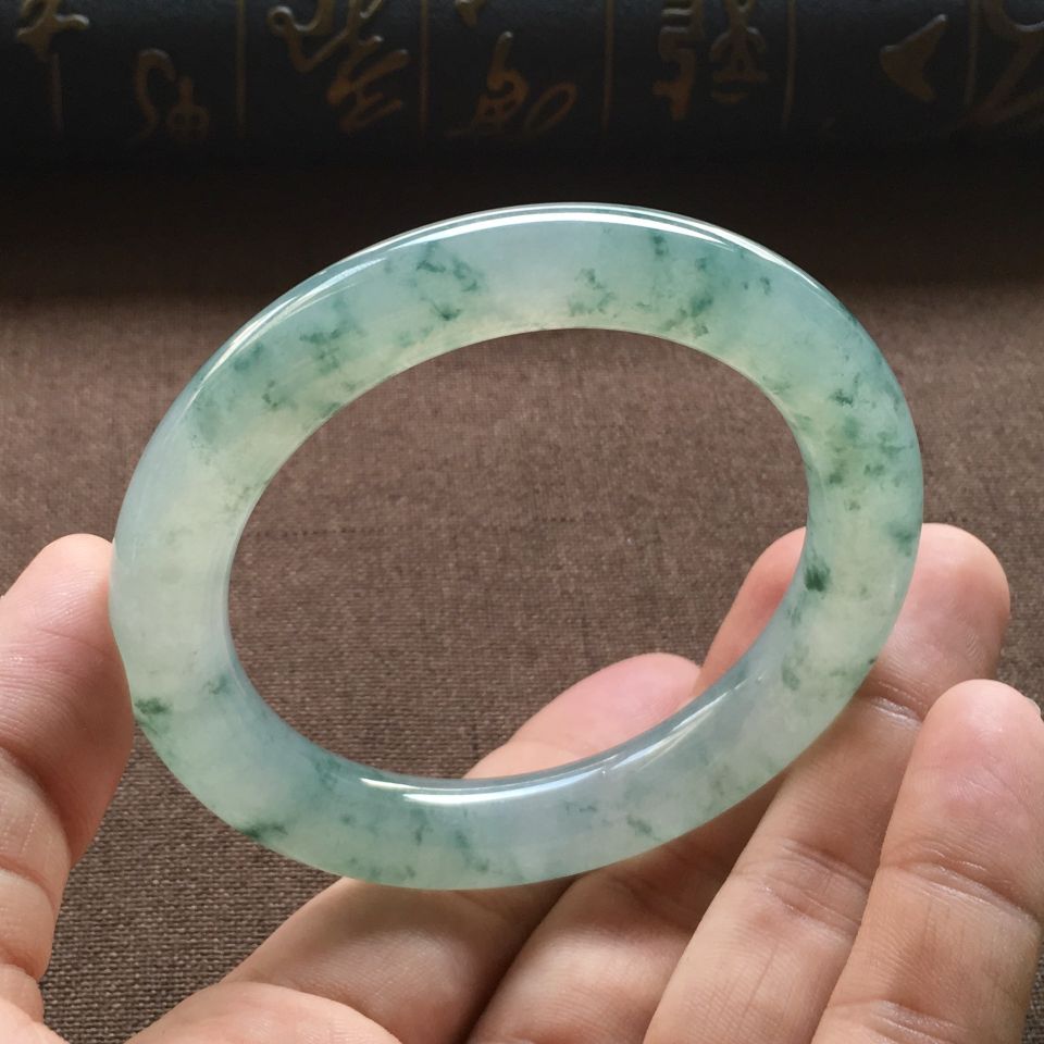 糯冰种飘花圆条手镯(56.5mm)