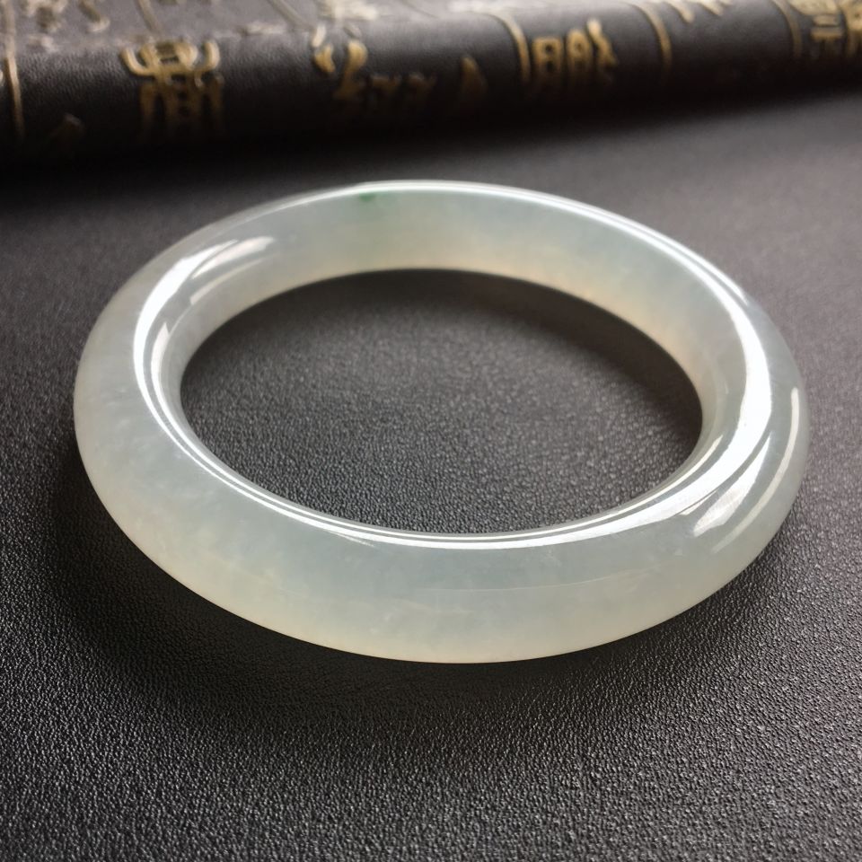 糯冰种飘花圆条手镯(56.5mm)