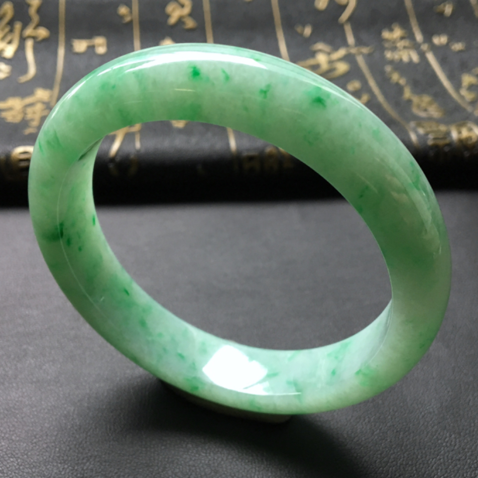 糯冰种飘翠手镯(56.4mm)