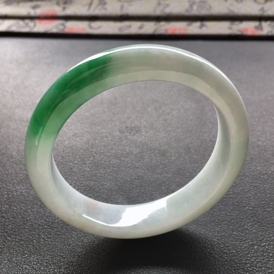 细糯种飘翠手镯(57mm)