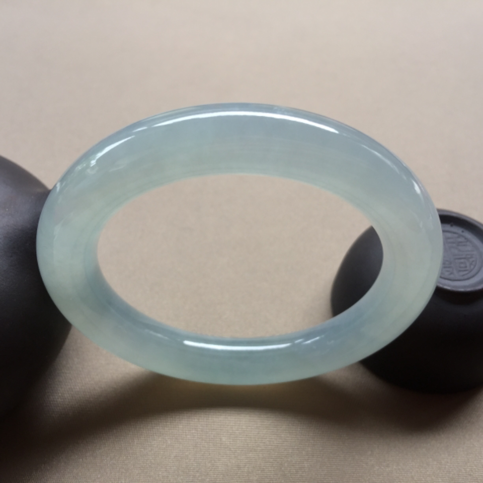 冰种淡晴水圆条手镯58mm