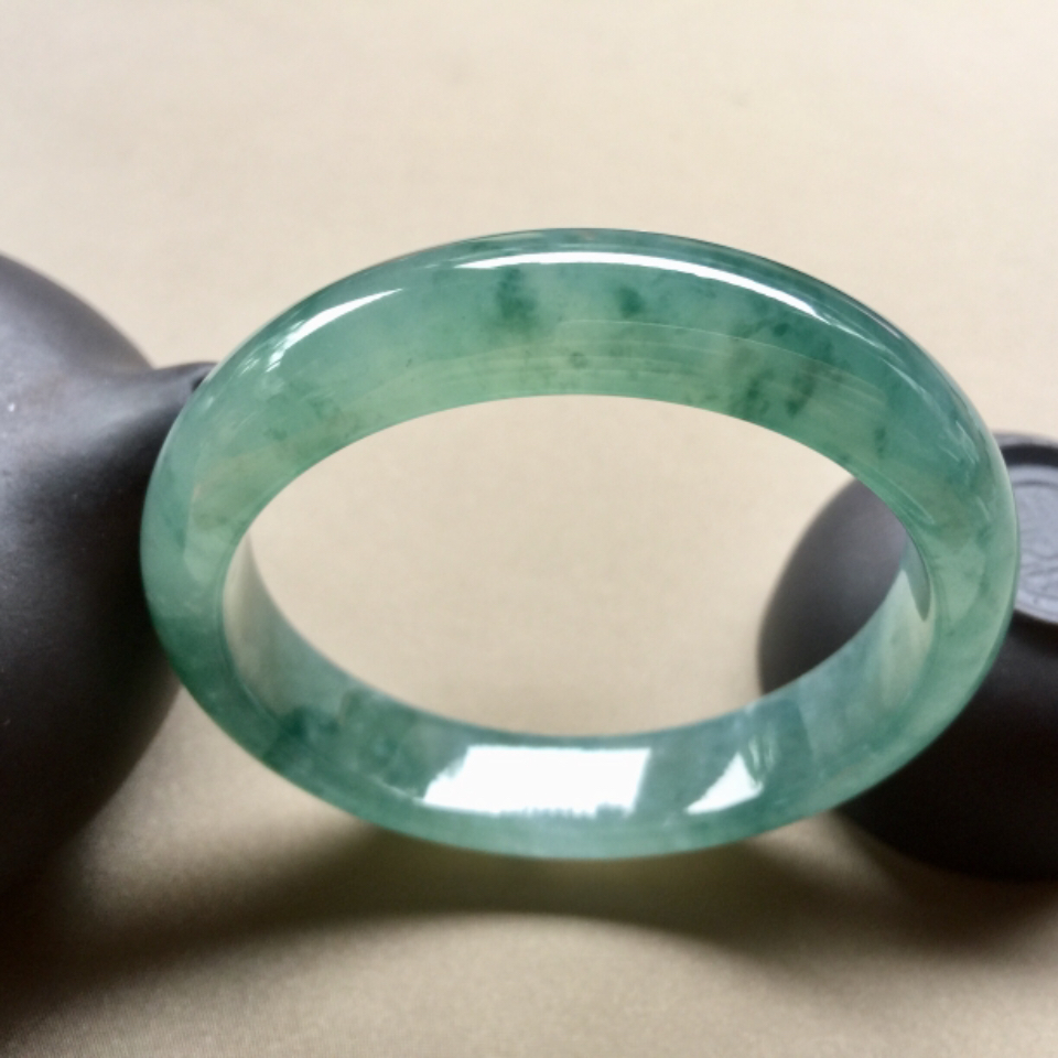 （超值推荐）冰种飘花正圈手镯 56.2mm