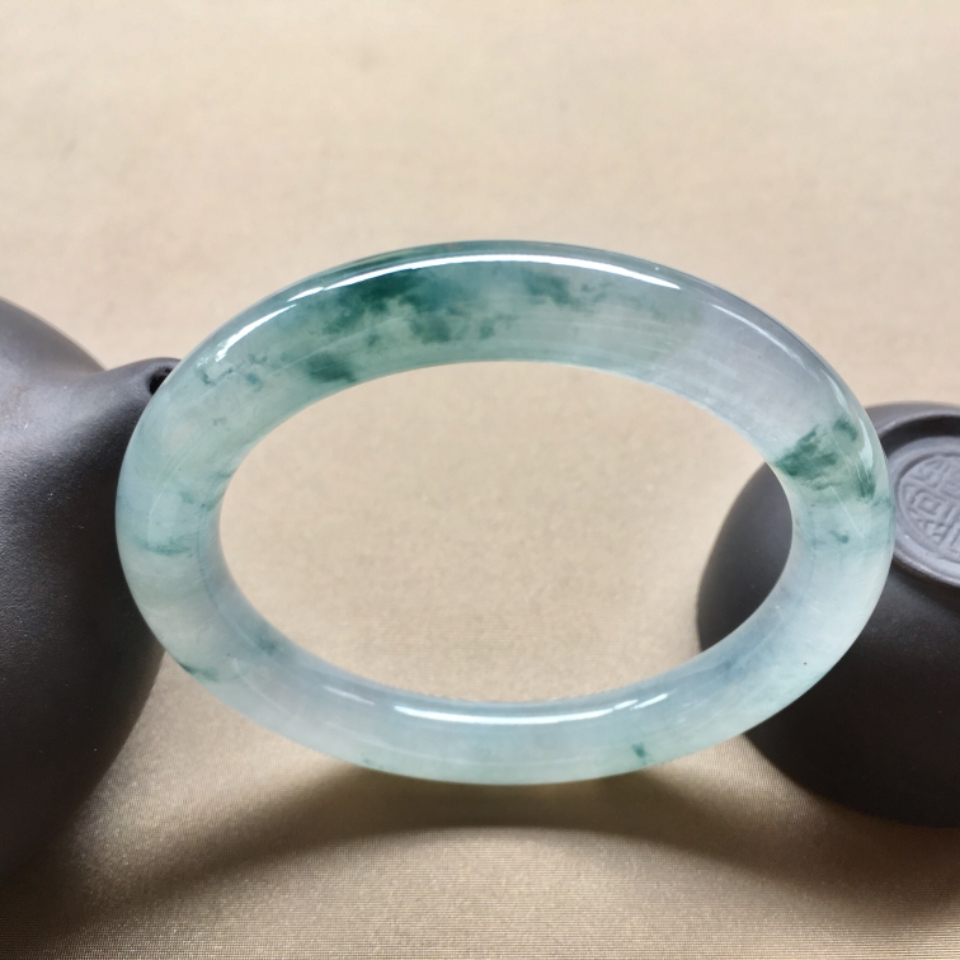 （超值推荐）冰种飘花圆条福镯53mm