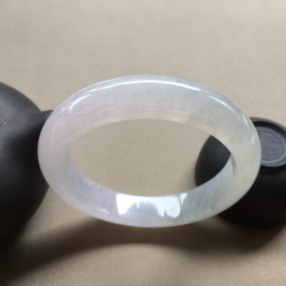 (超值推荐）糯冰种晴水正圈手镯58mm