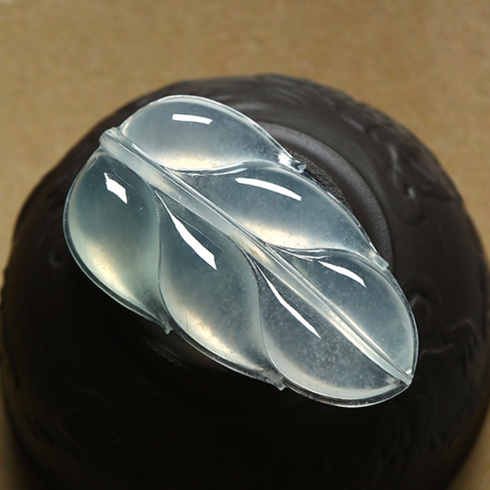 冰种树叶挂件