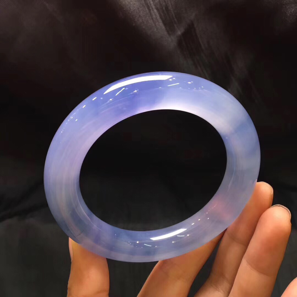 冰玻种紫罗兰圆条手镯（55.3mm）
