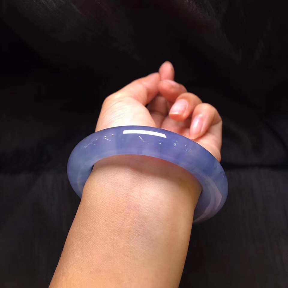 https://jdimg.jaadee.net//uploads/jaadee/images/2019/06/25/mGXtSB.jpg