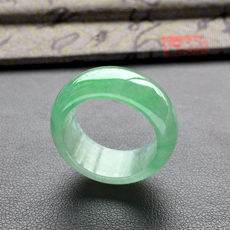 糯冰种绿晴水指环