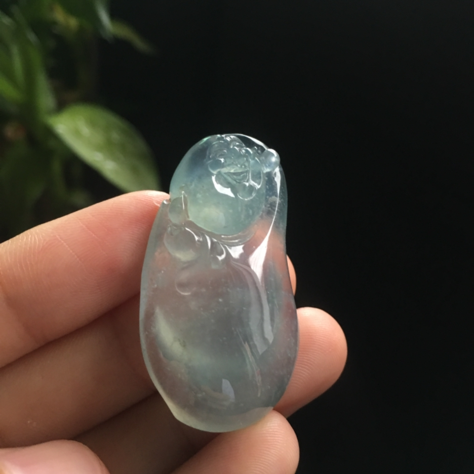 （超值推荐）冰种淡蓝水底色随形佛挂件