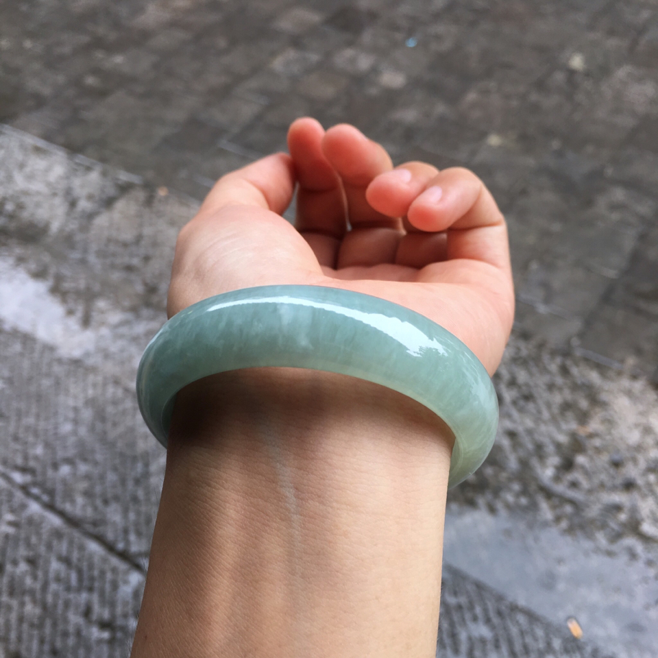 （超值推荐）糯冰种蓝水正圈手镯54mm