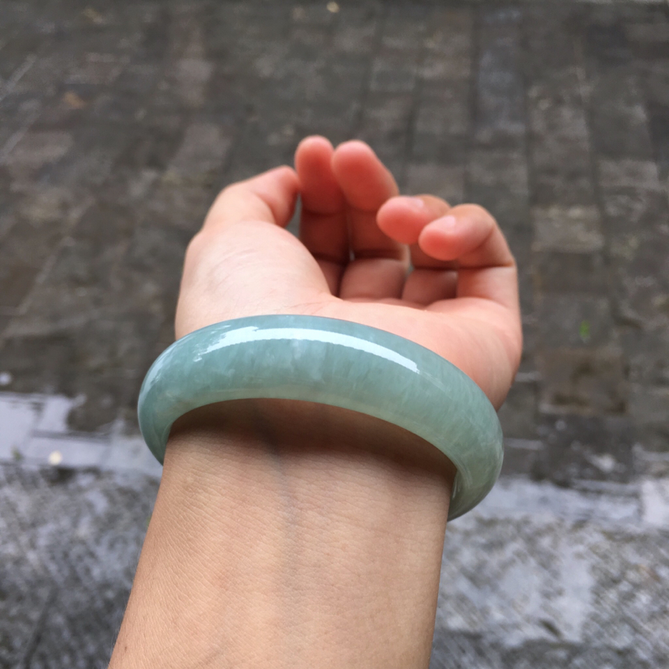 https://jdimg.jaadee.net//uploads/jaadee/images/2019/08/01/dCrEHf.jpg