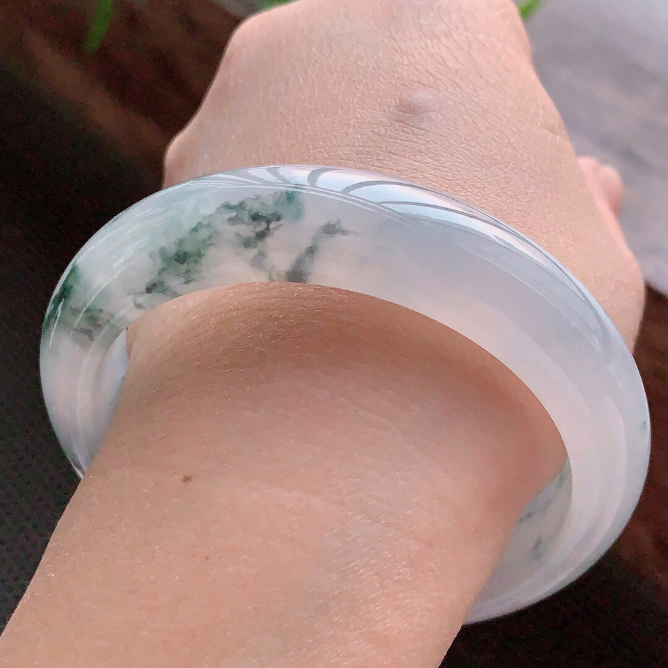 https://jdimg.jaadee.net//uploads/jaadee/images/2019/11/05/8TXtFi.jpg
