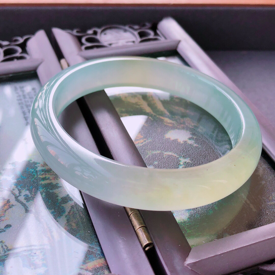 翡翠糯冰种黄翡宽边手镯56.5mm