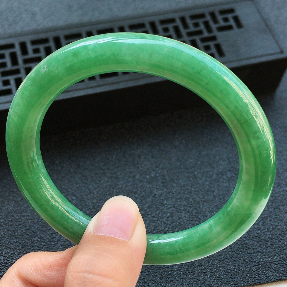 细糯种满绿圆条手镯55mm