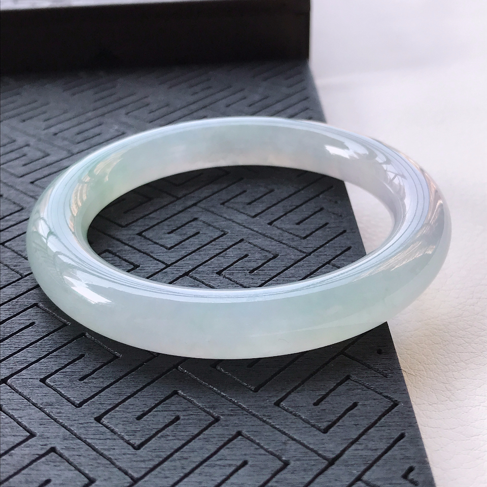 糯冰种淡紫圆条手镯54mm
