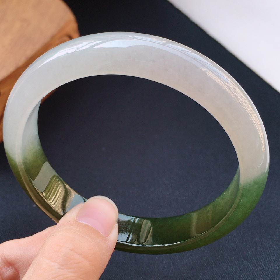 冰糯种黄翡正装手镯61mm