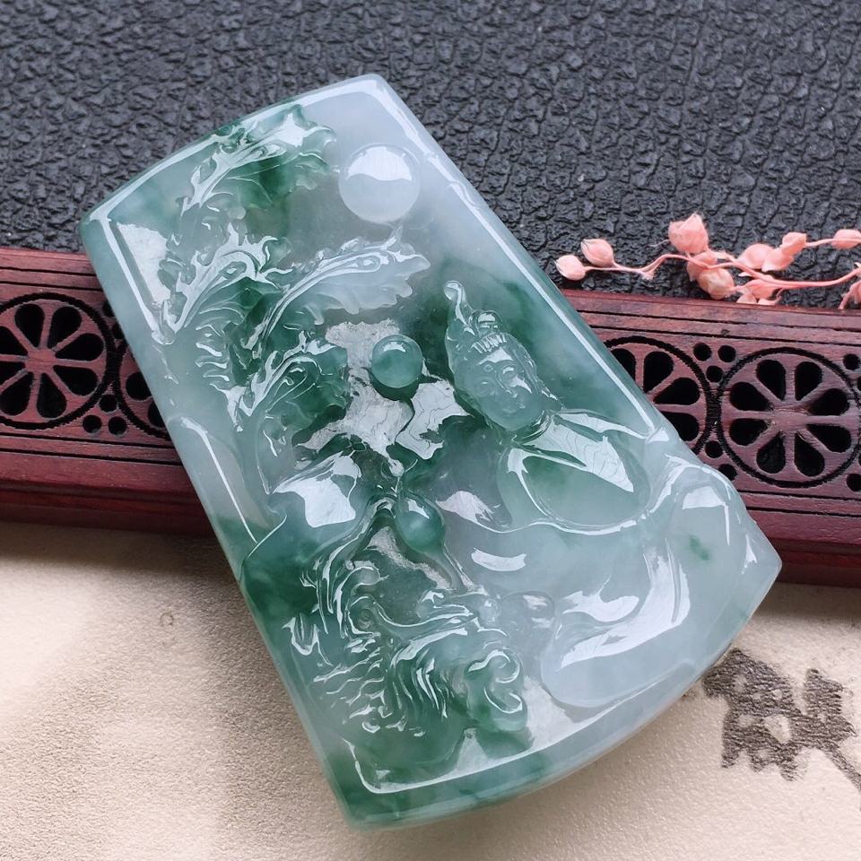 翡翠糯冰种飘花观音吊坠