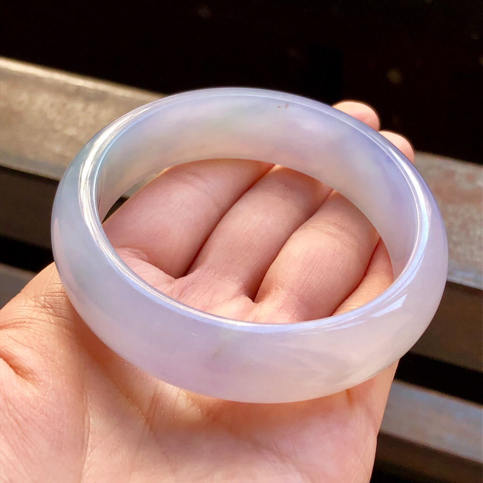 糯冰种淡紫罗兰翡翠手镯（56.3mm）