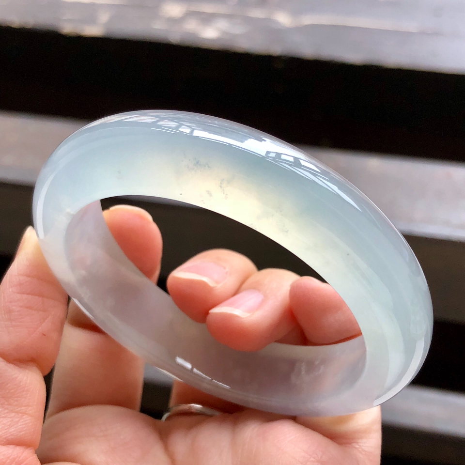 冰种晴水翡翠手镯（54.5mm）