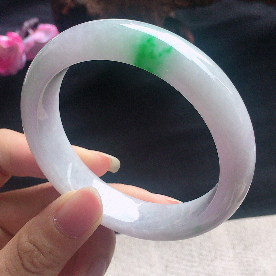 翡翠冰糯种春带彩正圈手镯56mm
