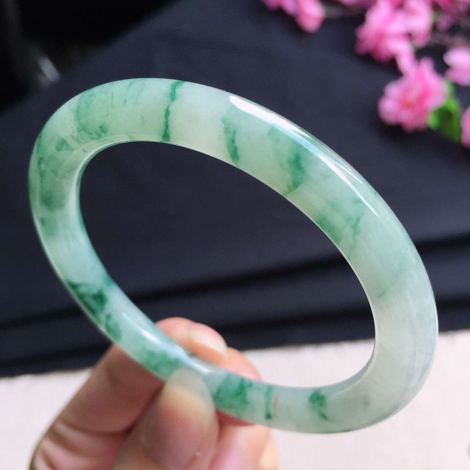 翡翠细糯种飘花圆条手镯54mm