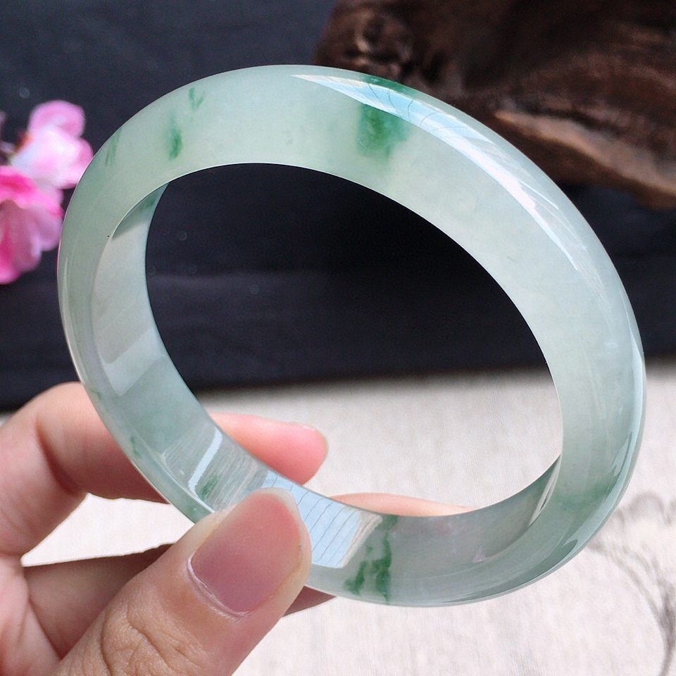 翡翠糯冰种飘花正圈手镯58mm