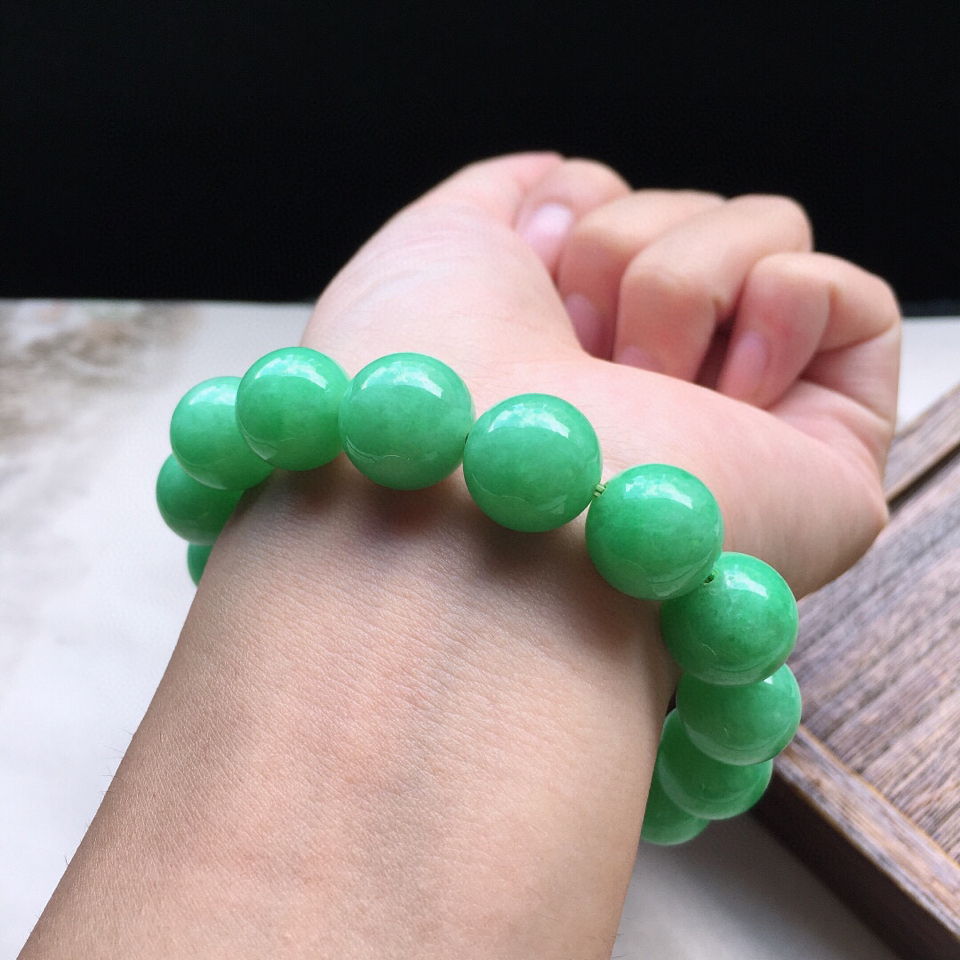 串珠手串翡翠细糯种满绿圆珠手串