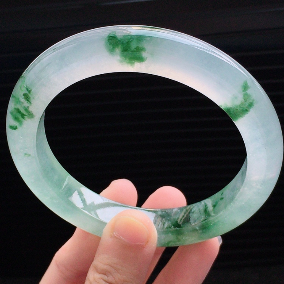 天然翡翠冰种冰飘花宽边手镯（62.0mm）