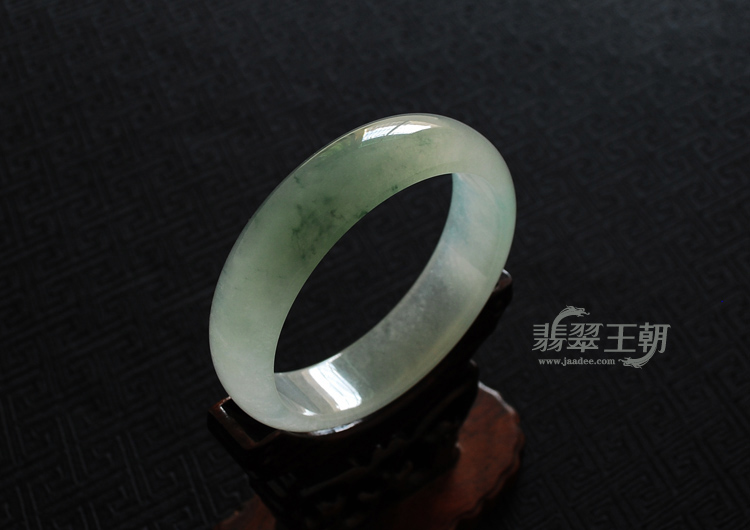 冰种飘花缅甸翡翠手镯（60.2）