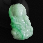 糯冰种阳绿缅甸翡翠观音挂件