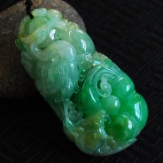 糯冰种翠色缅甸翡翠“福寿富贵”挂件
