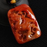 糯冰种缅甸翡翠蝙蝠龙挂件