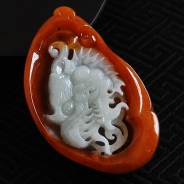 糯冰种红翡缅甸翡翠龙头挂件