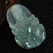冰玻种飘花缅甸翡翠观音挂件