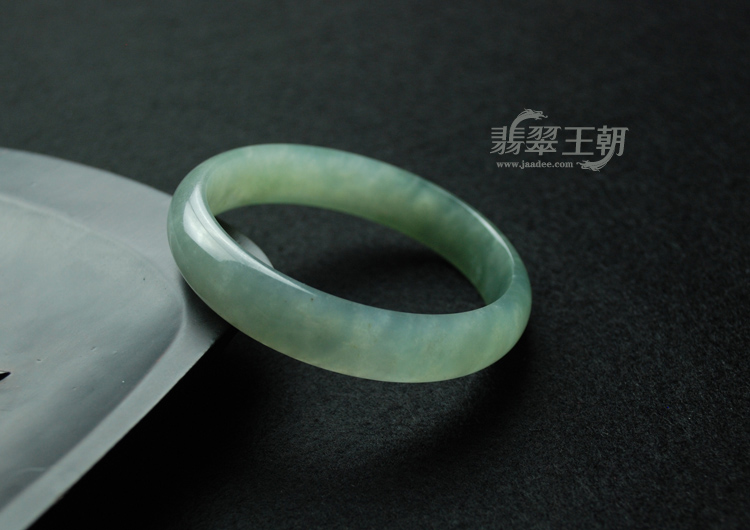 冰种蓝晴水缅甸翡翠手镯