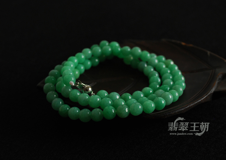 细糯种翠色缅甸翡翠圆珠项链