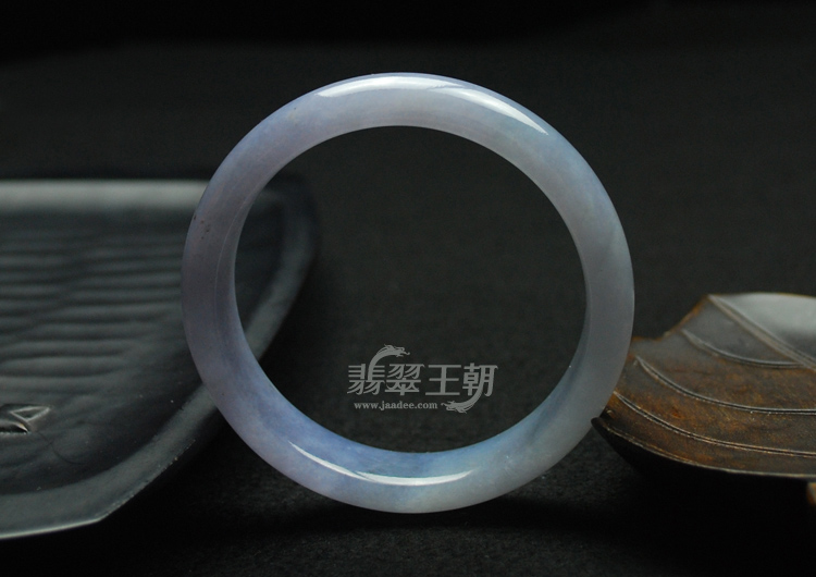 糯冰种紫罗兰缅甸翡翠手镯（57.4）