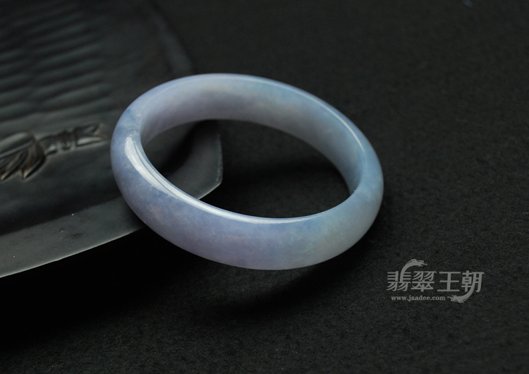 糯冰种紫罗兰缅甸翡翠手镯（57.4）
